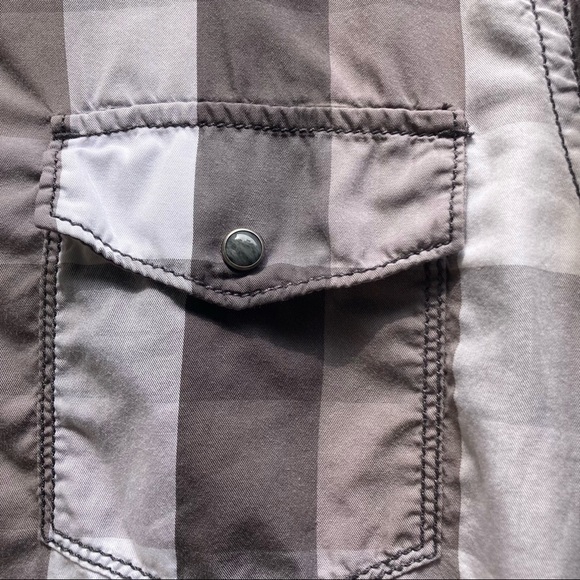 Express Button Down Black Gray and White Shirt, Size Medium. - Picture 7 of 12